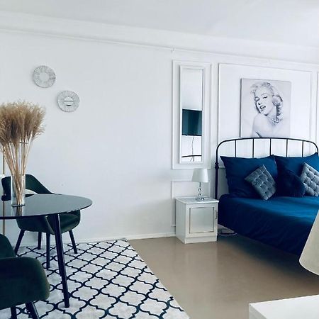 Lara Suite Szombathely Ngoại thất bức ảnh