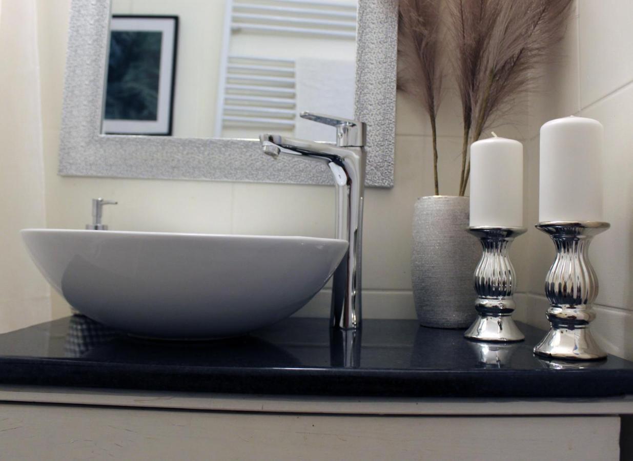 Lara Suite Szombathely Ngoại thất bức ảnh