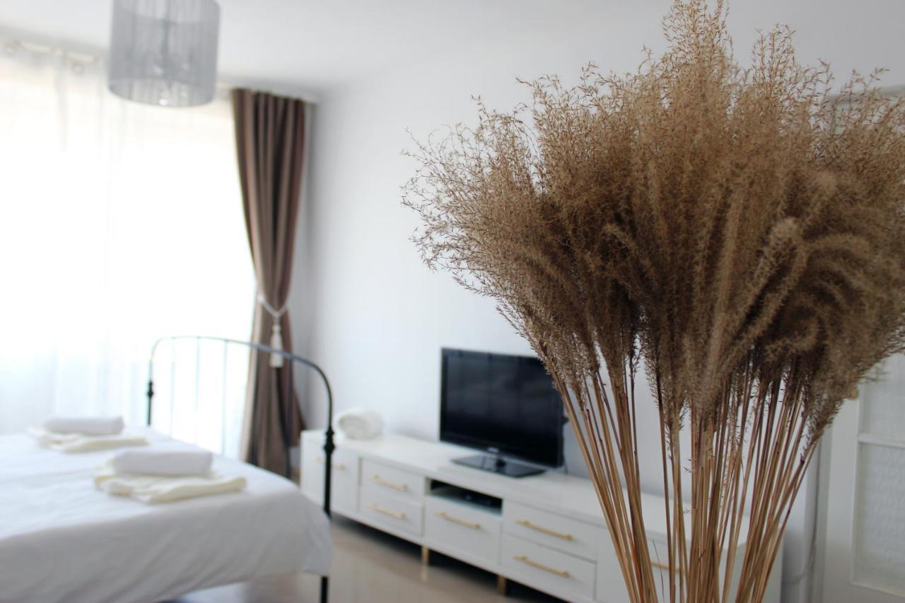 Lara Suite Szombathely Ngoại thất bức ảnh
